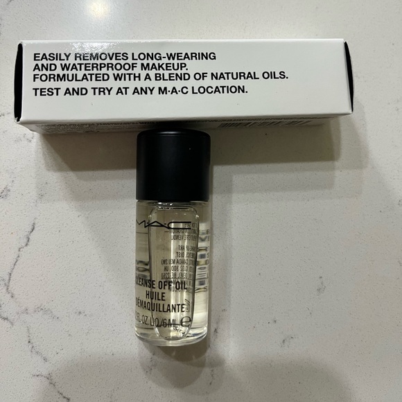 💎 2 x 28💎 MAC cosmetics cleanse off oil and pre+primer - Picture 3 of 4